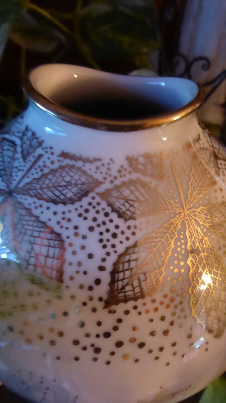 Vasi & Recipienti: Alte  Vase mit Gold verarbeitet – Usato da Sargans venduto da Benziner 3