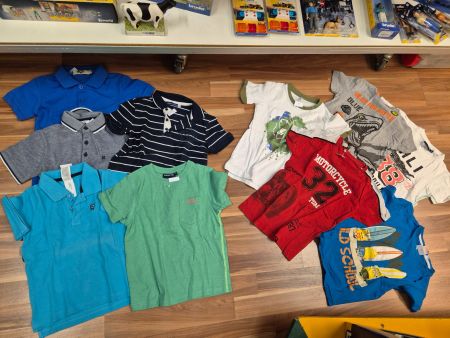 1 T-shirt Set nach Wahl gr 116 K13