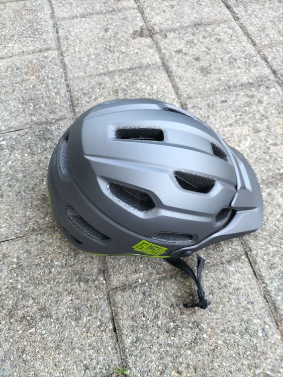 giro source mips review