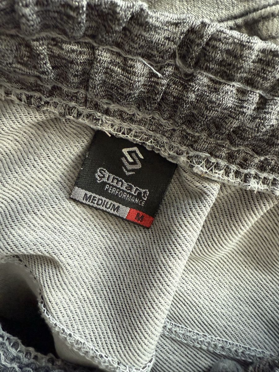 Pantaloni: Trainerhose  – Usato da visp venduto da Kmemo1 2