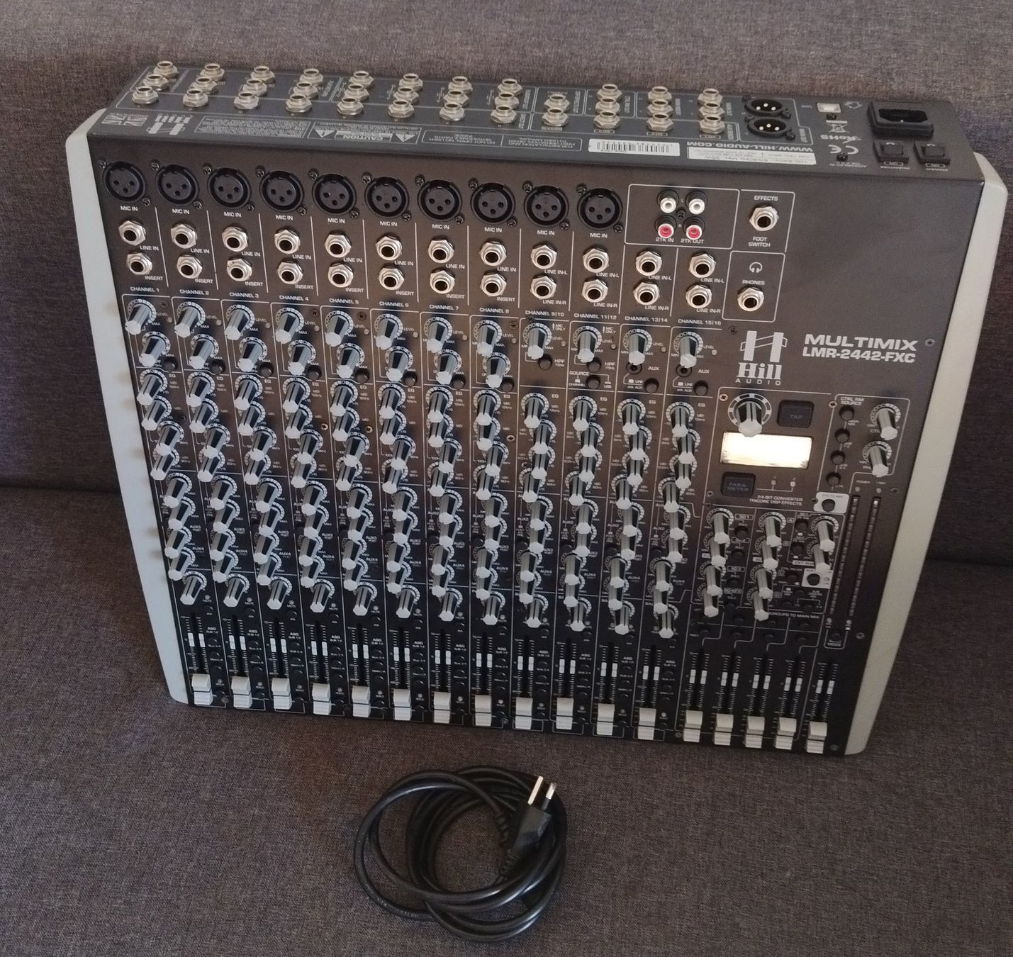 Console di mixaggio: Super table Hill Audio Multimix LMR-2442-FXC – Usato da Vevey venduto da Djporradao 5