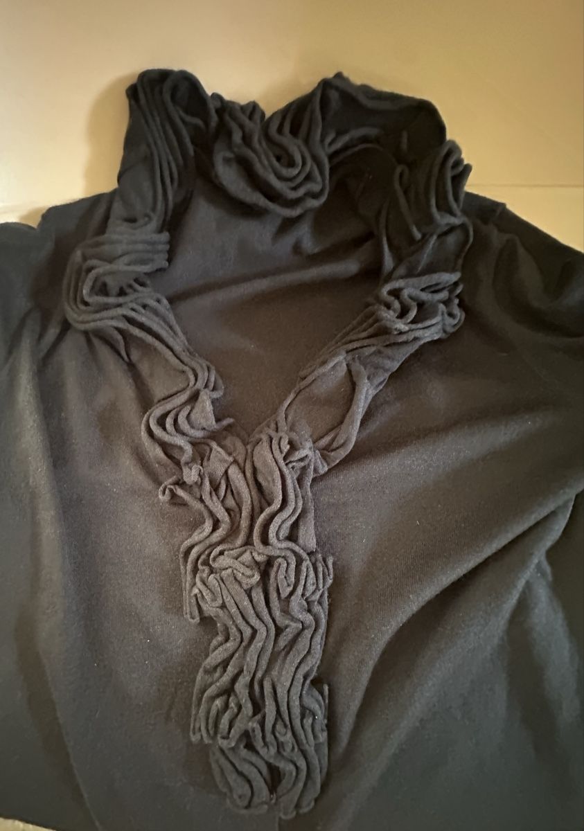 Hugo Boss Pulls & Sweat-shirts: Pullover von Hugo Boss, dunkelblau, Seide/Kaschmir, Gr. M – D'occasion à Oberwil BL par orsay 2