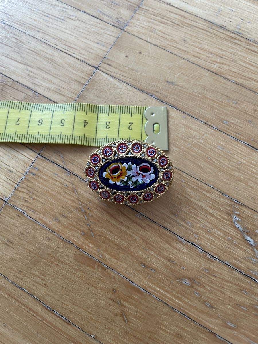 Spille & Fermagli: Vintage Micro Mosaic Floral Brooch – Usato da Neuchatel venduto da shi_9fzw 1