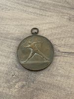 Sport Medal Javelin Thrower Bronze Diameter 3.5cm Vintage