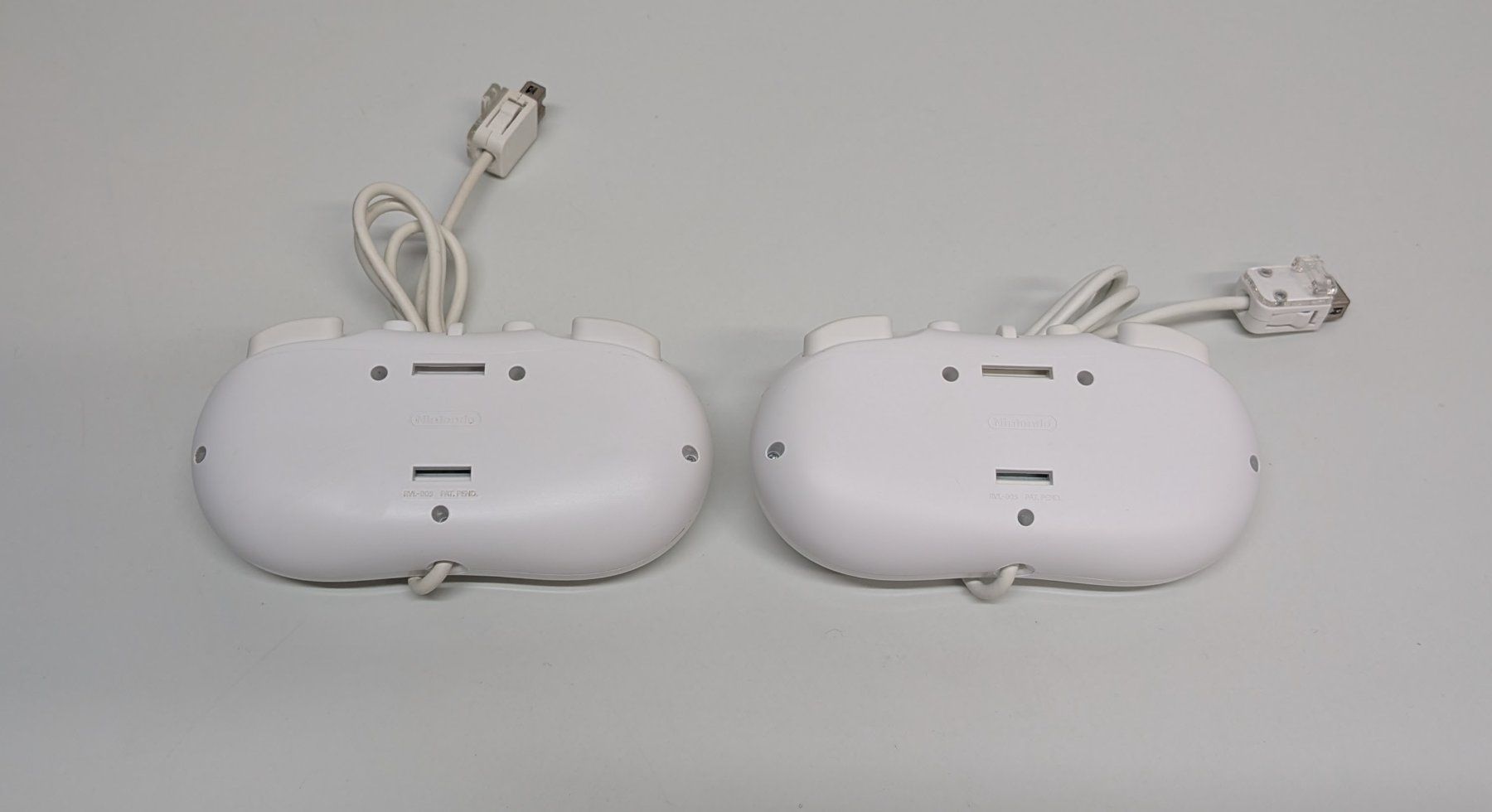 Nintendo Controller: 2 Wii Classic Controller Original – Usato da Menziken venduto da mame18 1