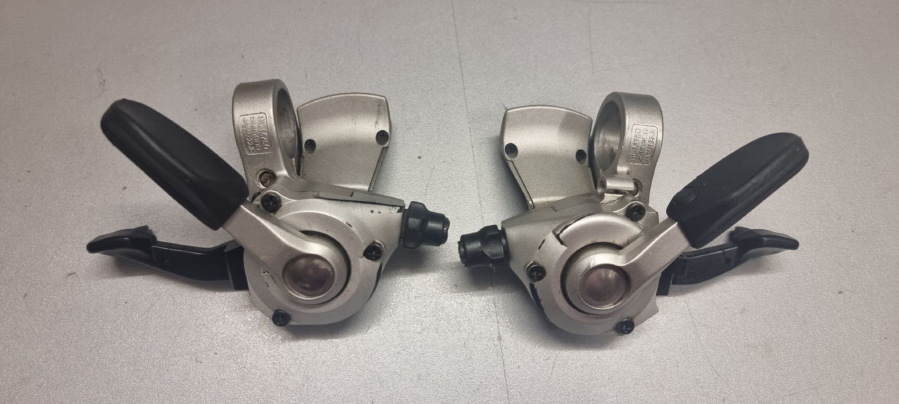 Shimano Pezzi di ricambio: Shimano XT M750 Schalthebel  – Usato da Seon venduto da Stibinio 5