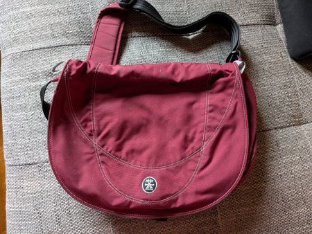 Praktische Umhängetasche von Crumpler, Top Zustand!