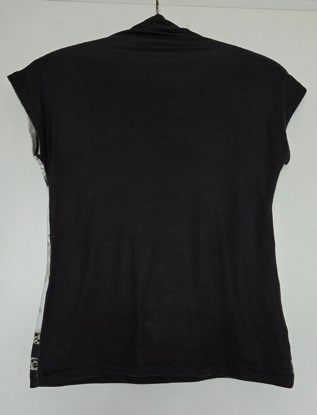 T-shirt: Versace T-Shirt Kurzarm mit Strass Grösse S – Usato da Adlikon b.Regensdf venduto da YvZi 2