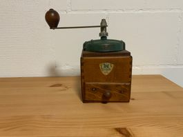 Kaffeemühle Peugeot Holz Metall gebraucht antik