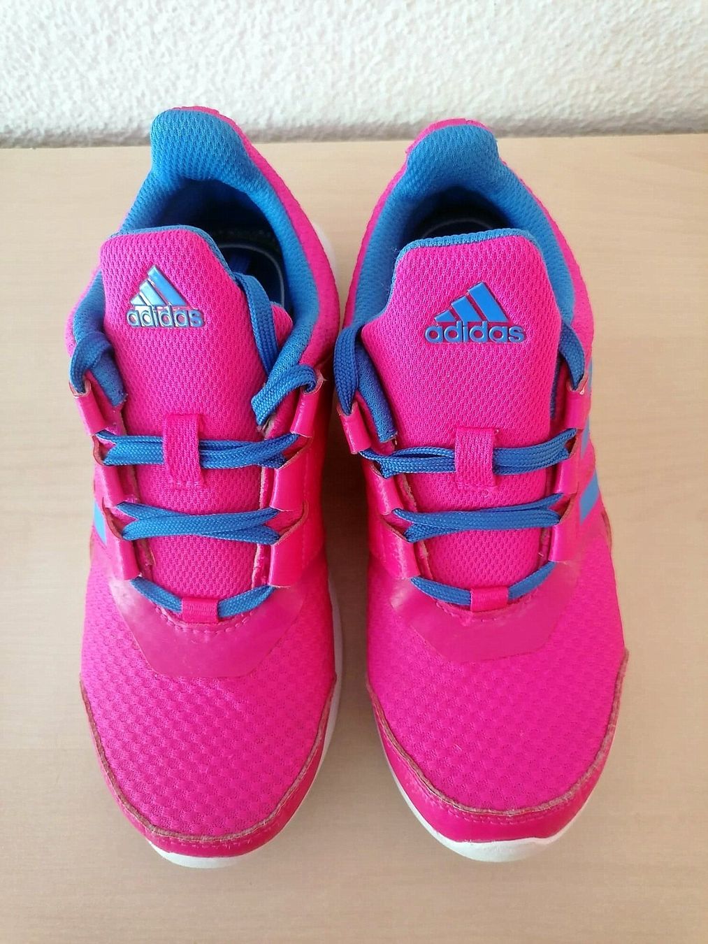 Adidas Herrenschuhe: Adidas Turnschuhe in Pink - Grösse 33 – Gebraucht aus Brunnadern von -Amarilis- 1