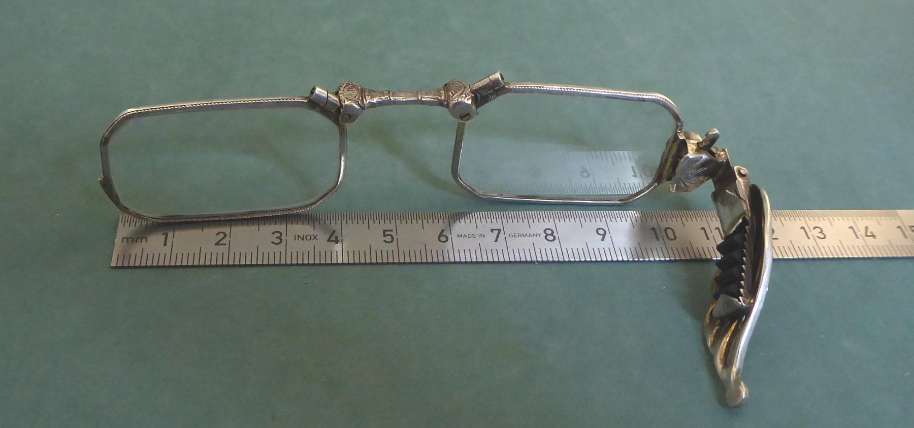Occhiali & Lenti: Lorgnon, 835 Silber mit Markasiten um 1935 – Usato da Muri AG venduto da silvermouse007 1