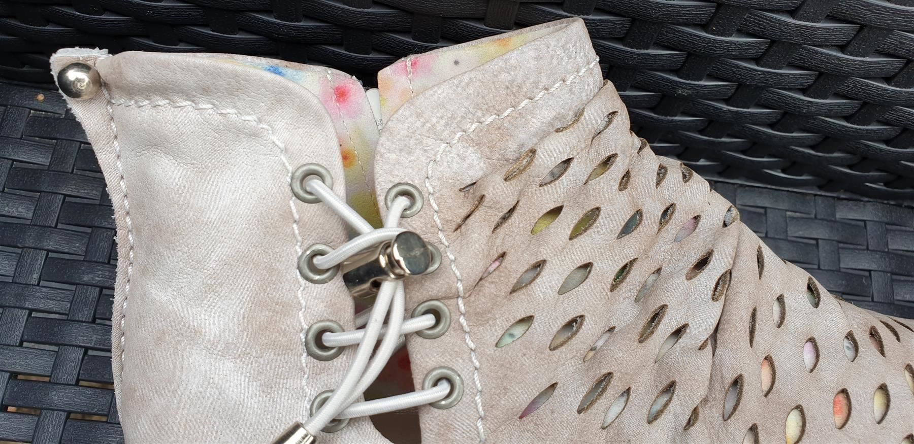 Scarpe da donna: DKODE Sachi Stiefel 38 NEU NP179.- Leder – Nuovo e nell'imballaggio originale da Buttwil venduto da MaraMari 2