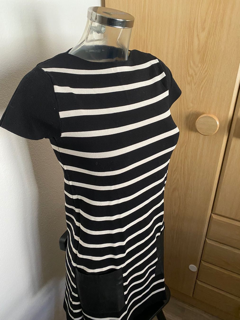 Zara Vestiti: zara Knit   Damenkleid Grösse S – Usato da Allenwinden venduto da Obalu 2