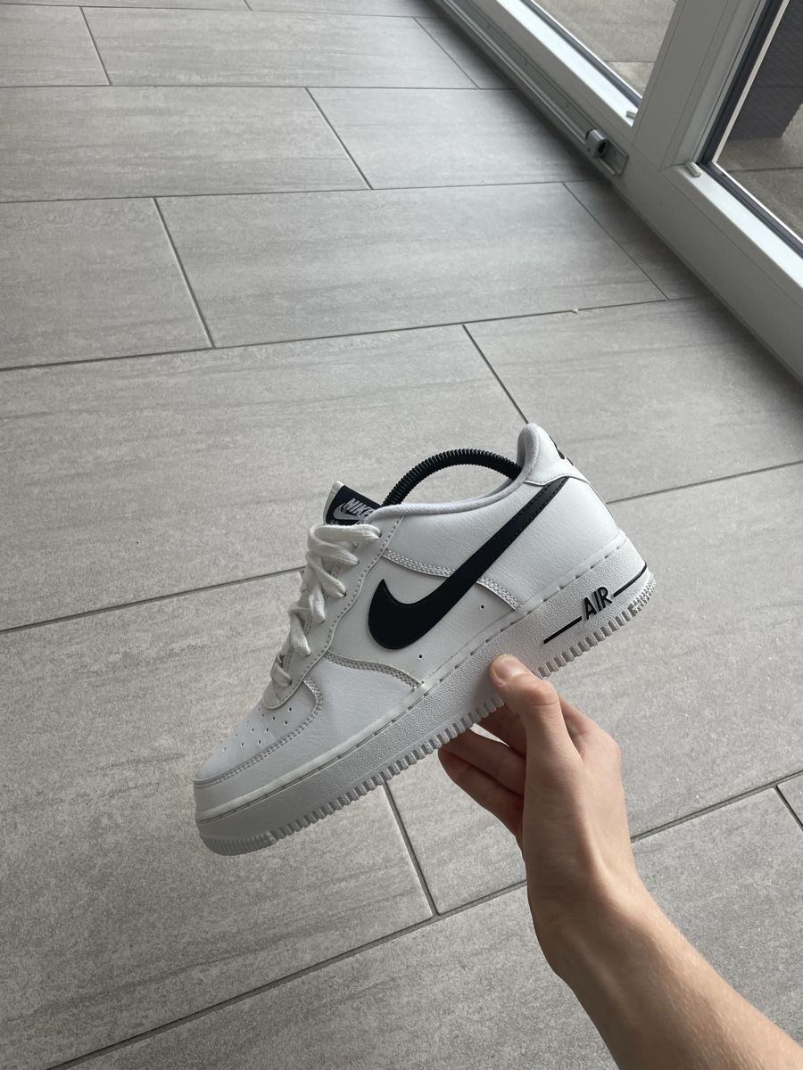 Nike Scarpe da uomo: Nike air force 1 – Usato da Dompierre FR venduto da matmath