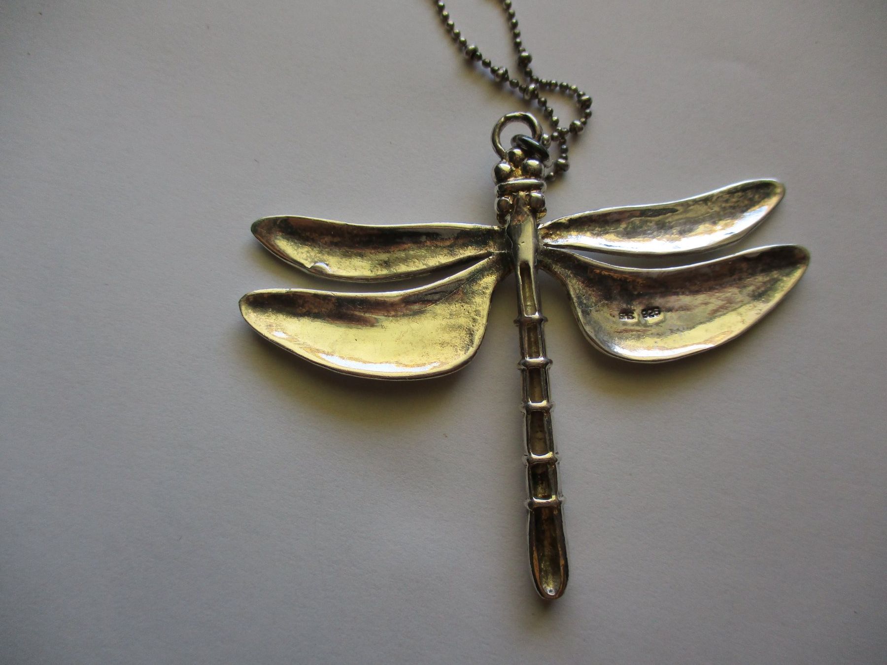 Ciondoli: Collier avec pendentif libellule argent 925 – Usato da La Sarraz venduto da vic_v6kz 3