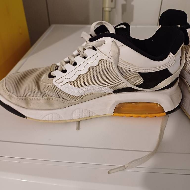 Jordan Scarpe da uomo: Jordan Max 200 – Usato da Bex venduto da Sakito