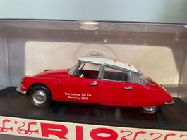 Rio Citroen DS 19 1:43 speziell für Nürnberg Toy Fair 2005