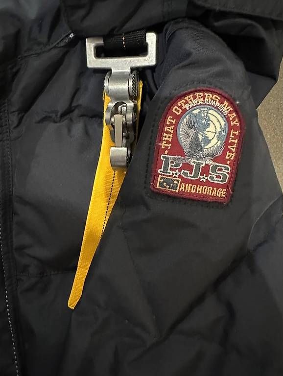 Mäntel: NEU: PARAJUMPERS - Daunenmantel LONG BEAR – Gebraucht aus Siglistorf von nik_n9nn 3