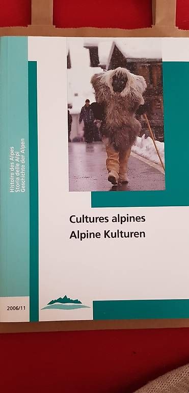 Livres: Alpine Kulturen – Neuf avec emballage d'origine à Wetzikon ZH par Astral