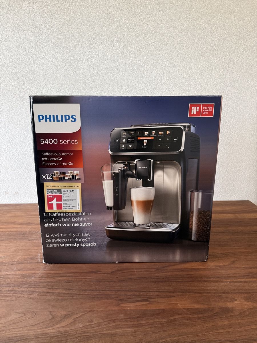 Philips Machines à café & Machines à expresso: Philips 5400 Series EP5447/90 – D'occasion à Bülach par Epicst0re