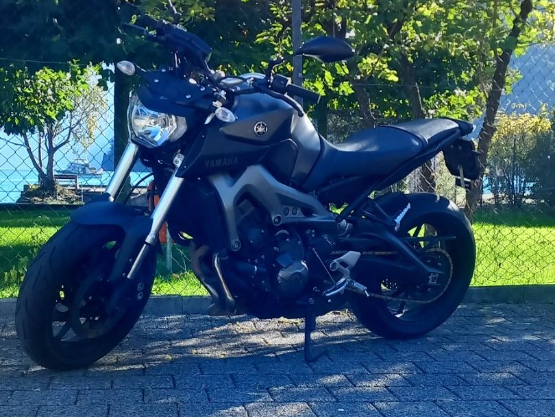 Yamaha Altro: Yamaha MT09 2015 – Usato da Schwyz venduto da Pink270 3