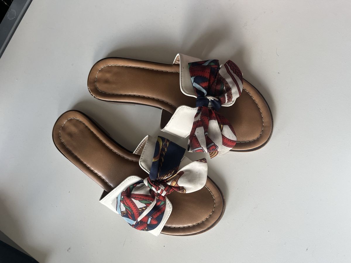 Graceland Scarpe da donna: Sandaletten mit Schleife Grösse 38 – Usato da Vaduz venduto da besties 1
