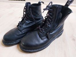Dr. Martens mit Reissverschluss Gr. 40