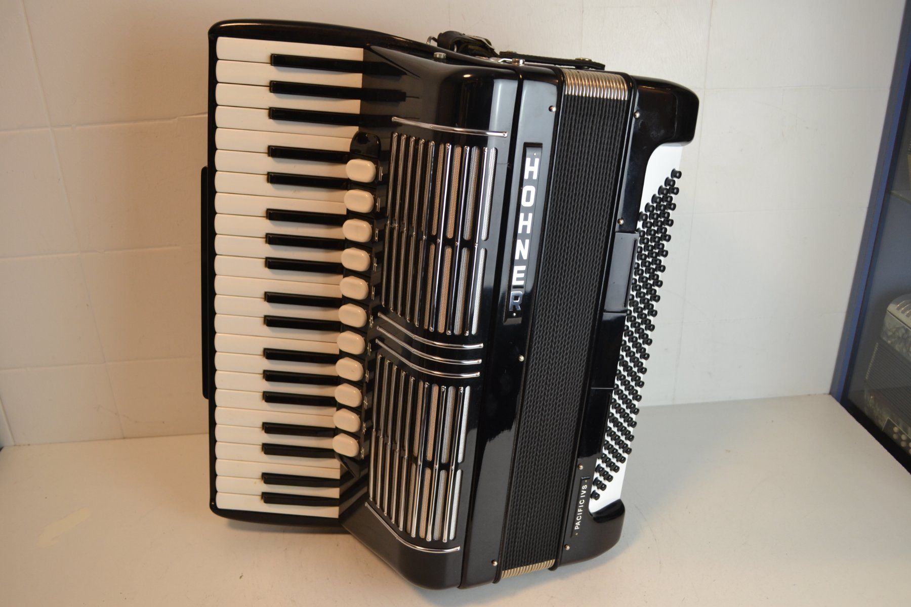 Hohner Musikinstrumente: Akkordeon chromatisch Hohner Pacific IV S – Gebraucht aus Zürich von baumusik 7