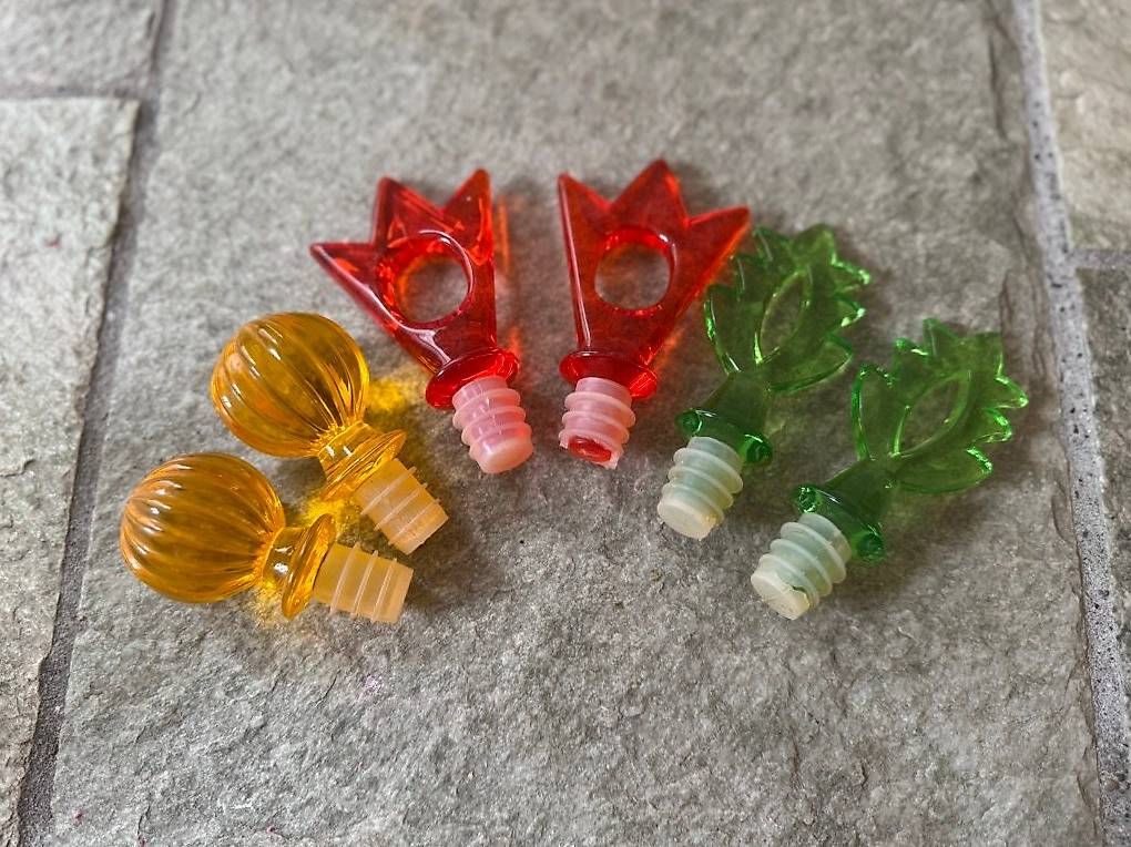 Apribottiglie & Tappi per chiusura: Vintage Flaschenverschlüsse / Stöpsel – Usato da Missy venduto da bernhardiner02 1