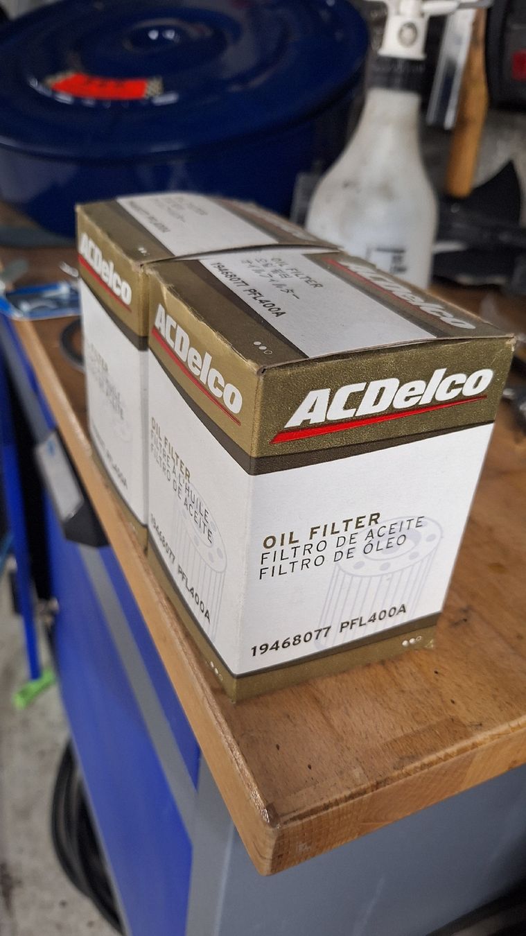 Tutti pezzi di ricambio auto: ACDelco Ölfilter 19468077 PFL400A - Neu & Originalverpackt – Nuovo e nell'imballaggio originale da Buch am Irchel venduto da Potzblitz2 1