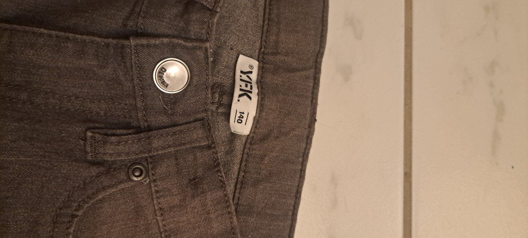 Pantaloni: Jeans neu – Nuovo (secondo la descrizione) da Zürich venduto da blokus12 5