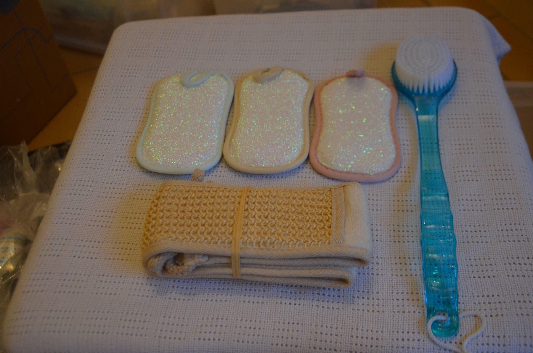 Altro per la cura del corpo: DUSCHE PAKET NEU – Nuovo e nell'imballaggio originale da Chiasso venduto da Dolly015