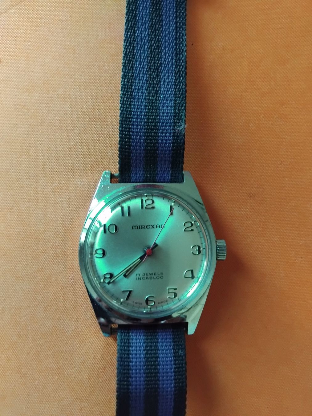 Orologi: Armbanduhr/vintage – Usato da Nuglar venduto da jentel