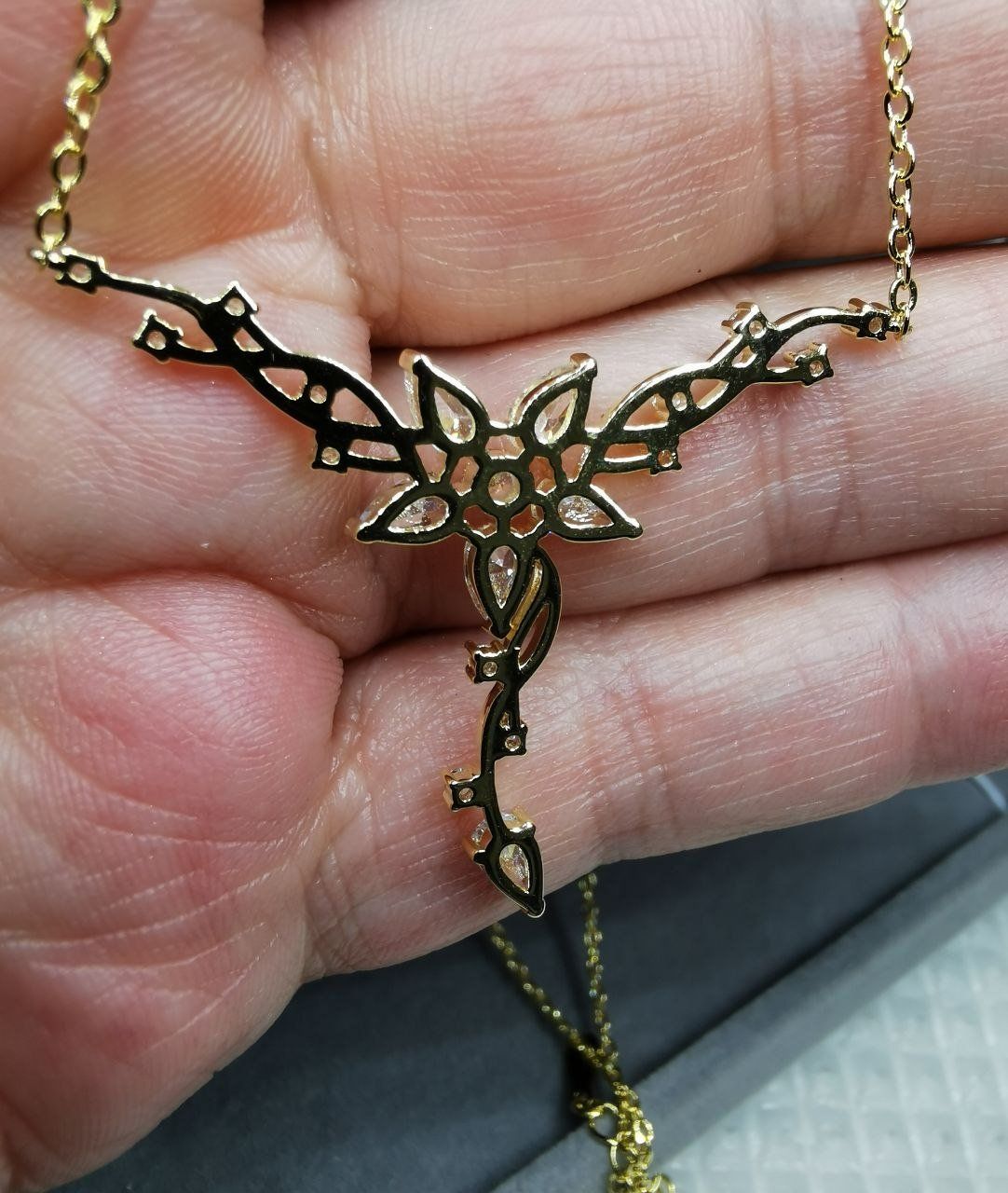 Catenine: Collier avec zircons – Nuovo e nell'imballaggio originale da Reconvilier venduto da Tsma67 2