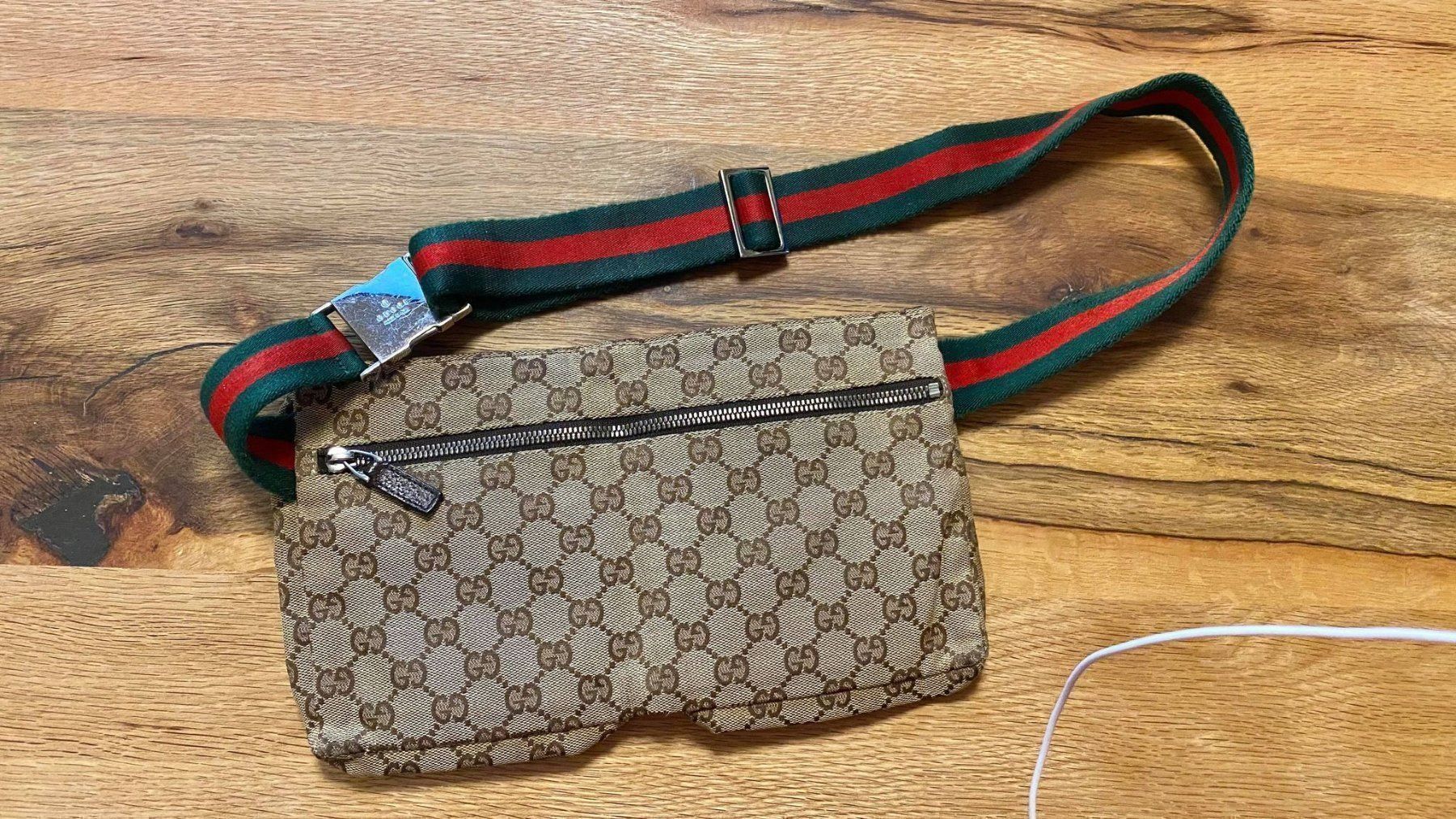 Gucci Taschen: Gucci Gürteltasche – Gebraucht aus pfeffingen von ferary-far 1