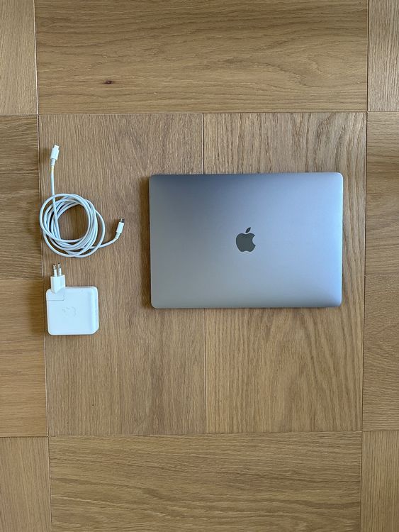 macbook pro 13 zoll 2016 vier thunderbolt 3 anschlüsse akku