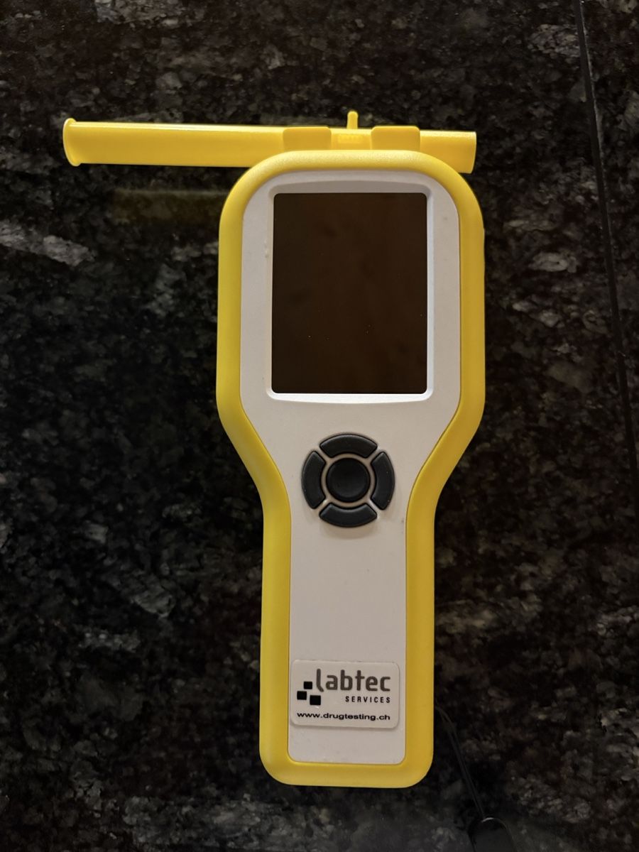 Appareils médicaux: Labtec Drugtest Gerät gelb gut erhalten – Neuf avec emballage d'origine à Morschach par Huser84