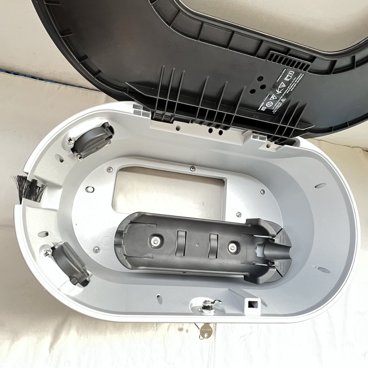 Docking station: PORSCHE Lade-Dock Charging Dock  – Usato da Winterthur venduto da Fredy972 3