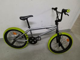 BMX Fahrrad silber mit gelben Reifen gebraucht