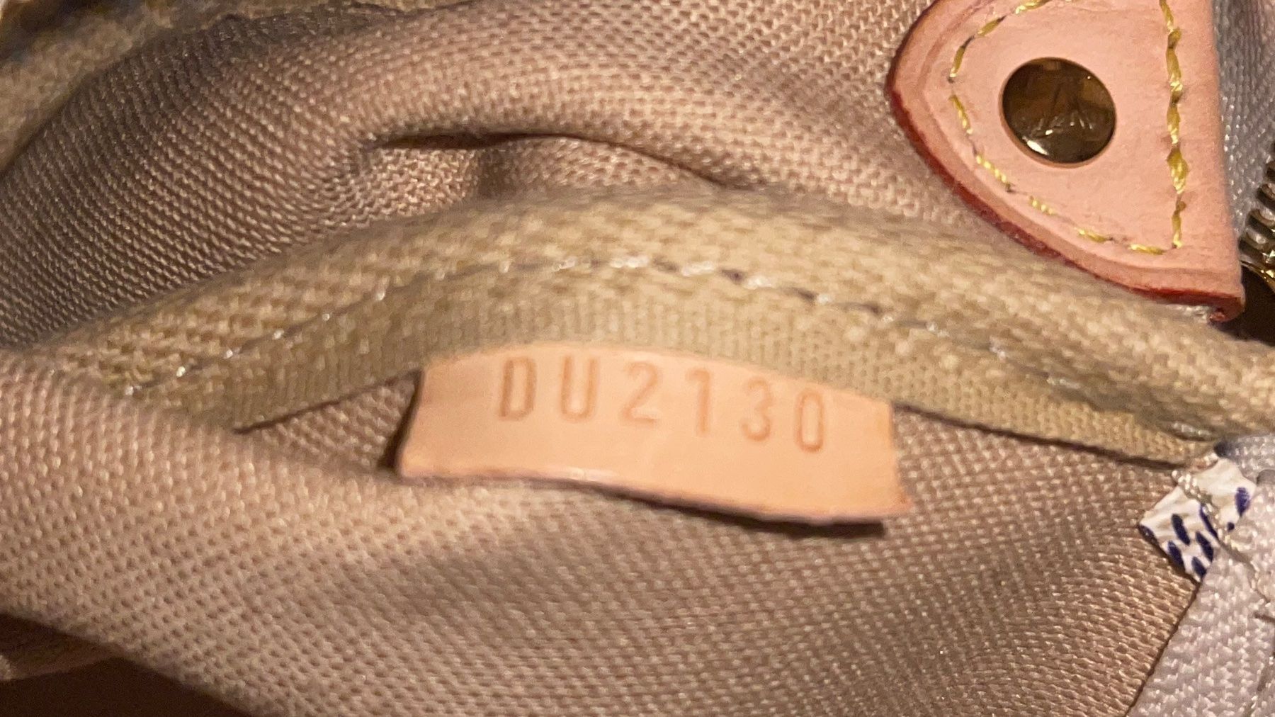 Louis Vuitton Borse da donna: Louis Vuitton Pochette Eva Damier Azur – Nuovo (secondo la descrizione) da Düdingen venduto da koe_7kdv 6