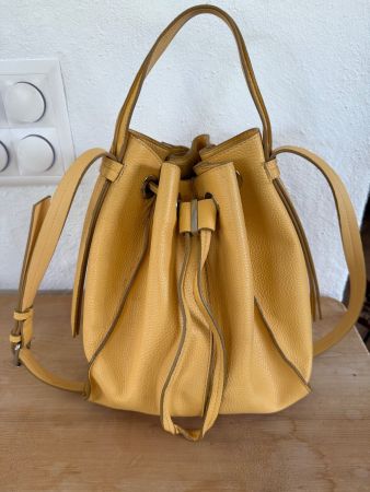 Sac à main boule jaune ZARA