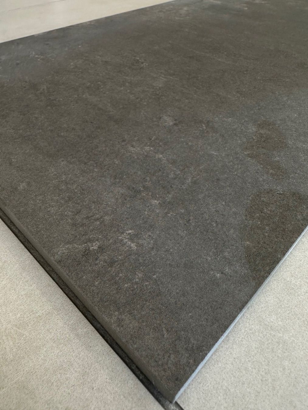 Rivestimenti per pavimenti: Restposten Feinsteinzeug PL CODEC ANTRA 30x60cm*Aktion Lager – Nuovo e nell'imballaggio originale da Altdorf UR venduto da floorandmore 2