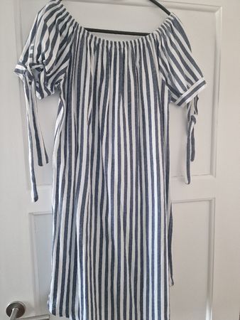 Sommerliches Streifenkleid, Grösse L, schulterfrei!