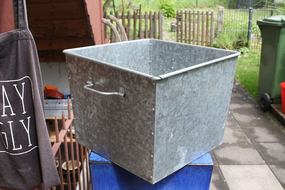 metallk-bel-mit-griff-40x40-h-he-30cm-neu-gem-ss-beschreibung-in