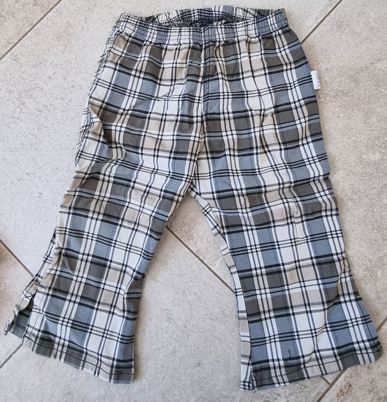 Pantaloni: Hosenpaket gr.86 – Usato da Grossdietwil venduto da GNOM313 2