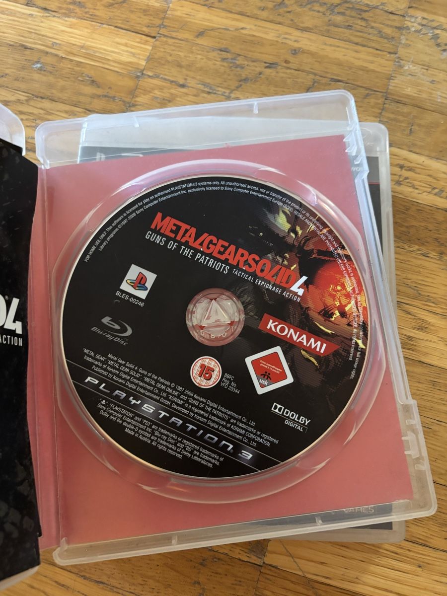 Jeux: Playstation 3 Game Metal Gear Solid 4 used – D'occasion à Seewen par AndyDryusha 1