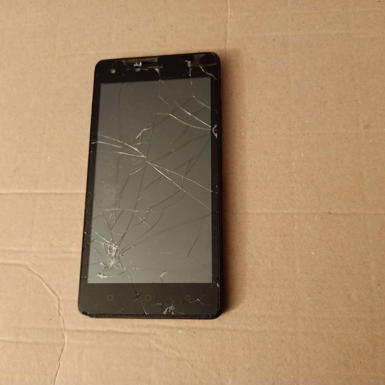 Telefoni cellulari / Smartphones: Android Tecno W3 ohne Lock, kriegt kein Netz – Difettoso da Winterthur venduto da Opusco 6