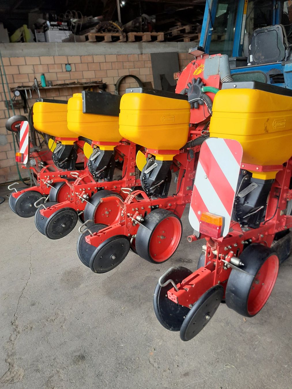 Tutte le macchine: Maissähmaschine Mater Macc – Usato da Hagendorn venduto da Biit02 8