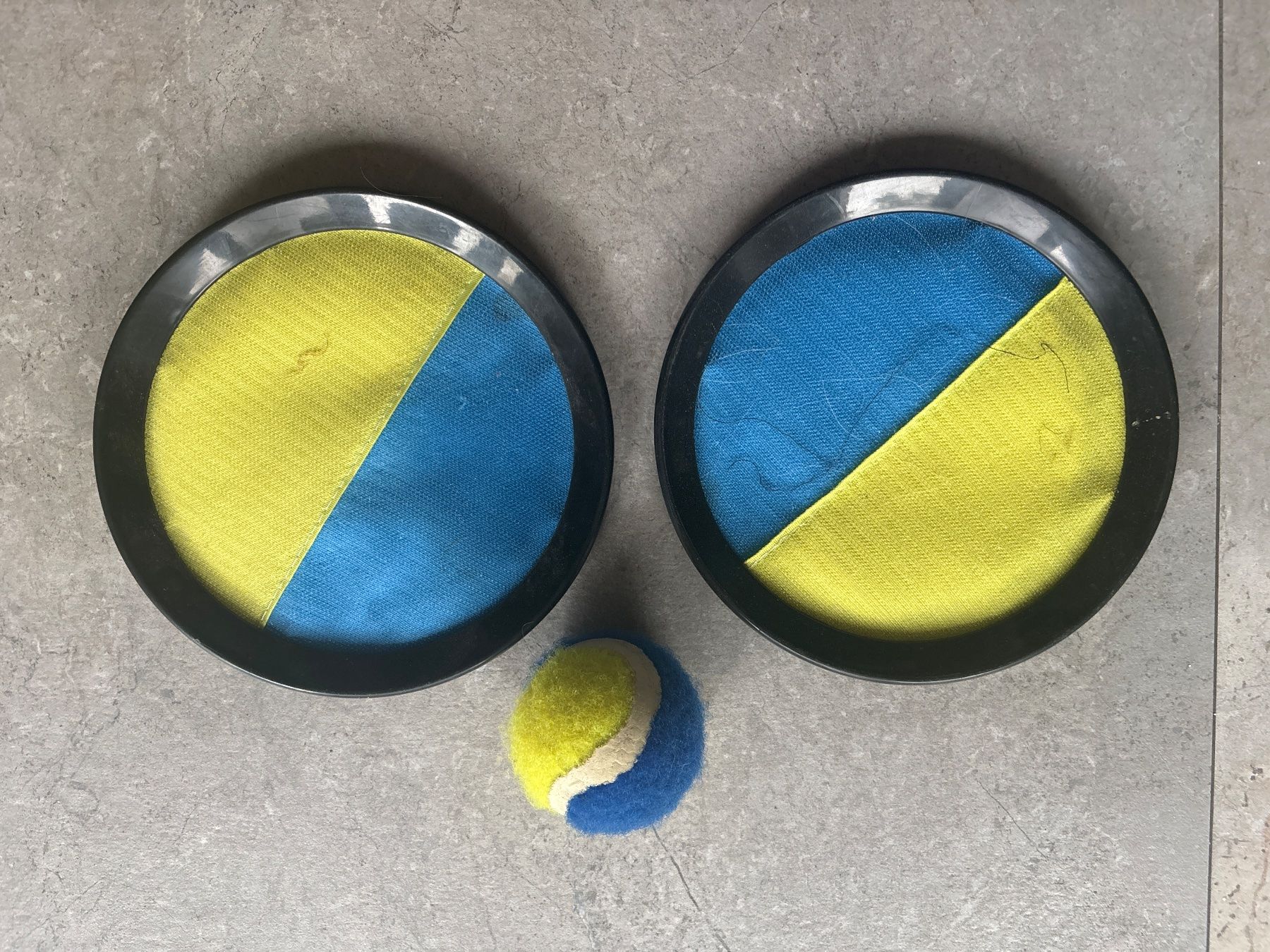 Giocattoli: FangBall Set – Usato da Leuzigen venduto da Neoleu