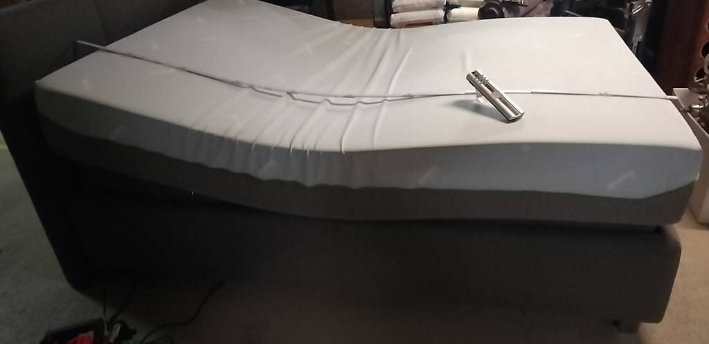 Lits: Boxspringbett elektrisch  – D'occasion à Steinach par Tsgweh